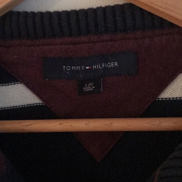 3 tone Tommy Hilfiger horizontal striped zip up sweater dark blue, white, maroon - Picture 3 of 4